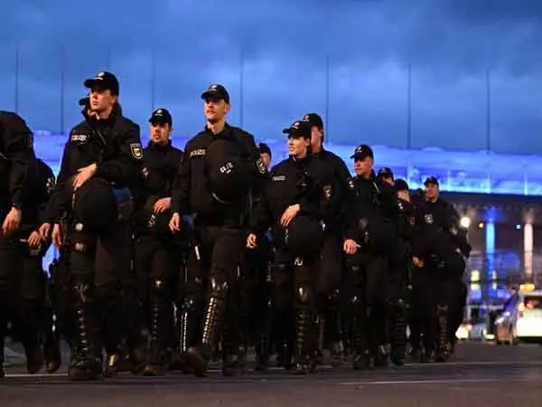जर्मन पुलिस ने बर्लिन में फ़िलिस्तीन समर्थक कार्यक्रम को कर दिया ख़त्म