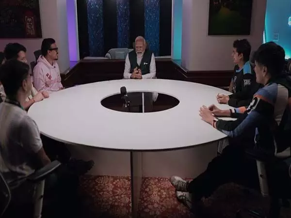 पीएम मोदी ने शीर्ष भारतीय गेमर्स के साथ की बातचीत