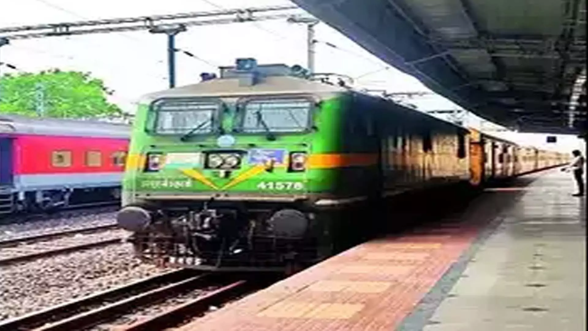 रेलवे एसएमवीटी बेंगलुरु-कालबुर्गी-एसएमवीटी बेंगलुरु साप्ताहिक ट्रेन शुरू की