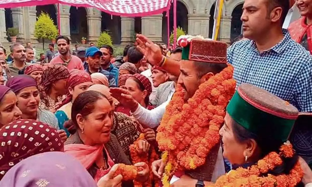 लोक निर्माण मंत्री ने कहा, मुकाबला मुद्दों पर होगा, स्टारडम पर नहीं