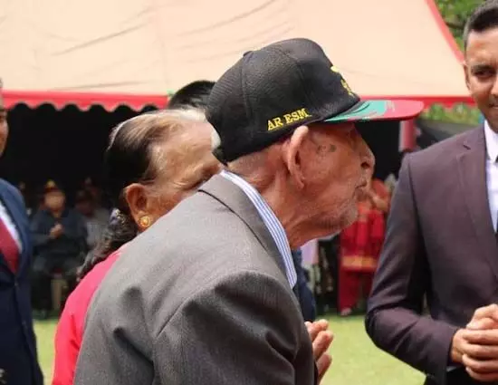 असम राइफल्स के महानिदेशक ने नेपाल यात्रा के दौरान दिग्गजों को उनके योगदान के लिए सम्मानित