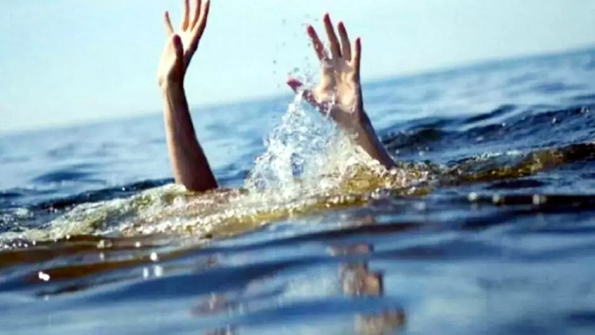 दोस्तों के साथ सोन नदी में नहाने गए छात्र की डूबने से मौत ,परिजनों में कोहराम