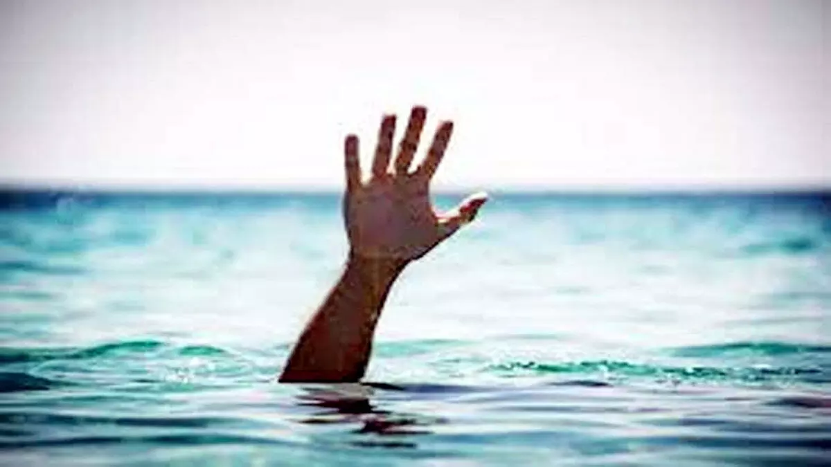 मुंडन कार्यक्रम में आये बारहवीं की छात्रा की नदी में डूबने से मौत
