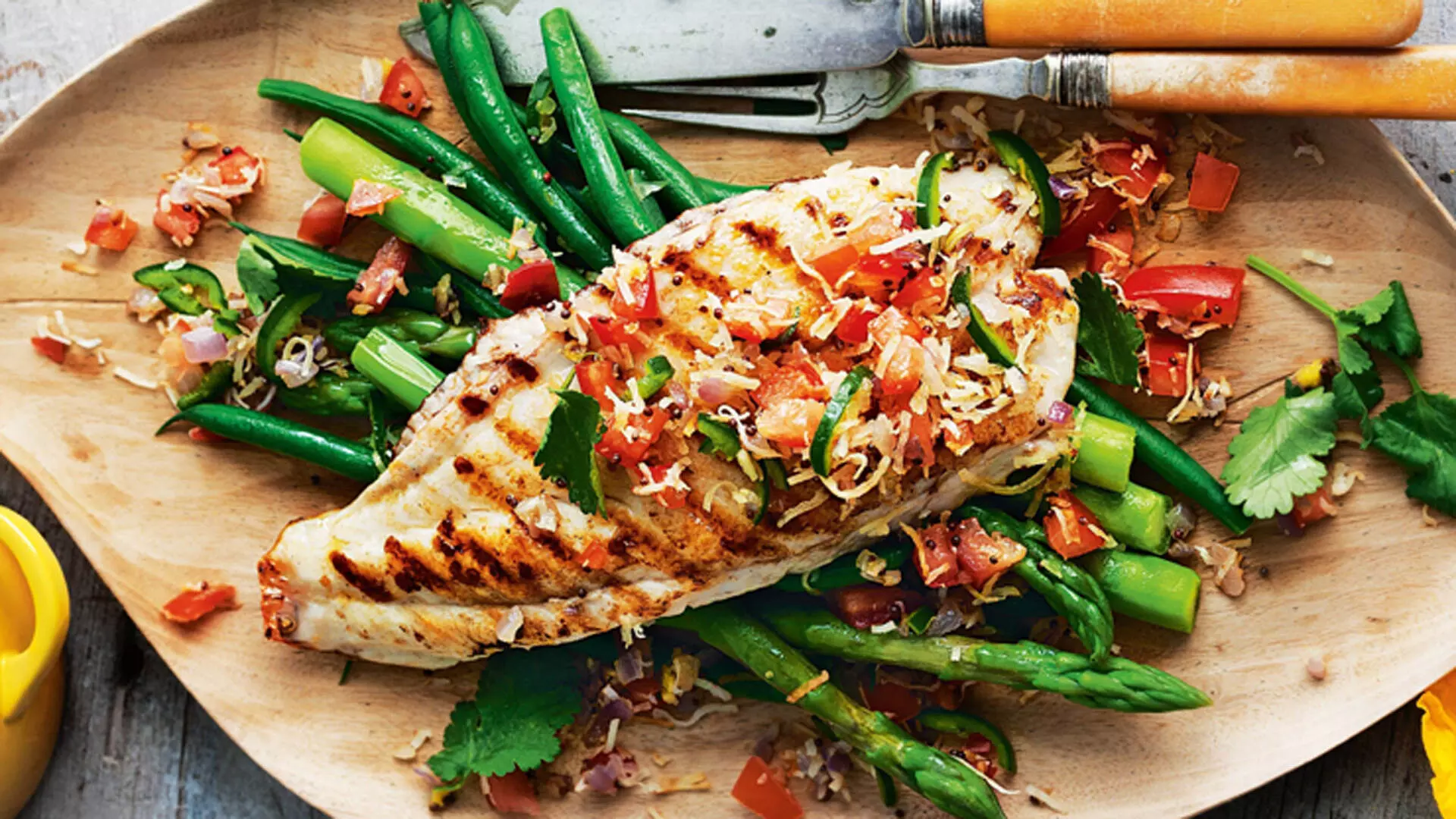 घर पर बनाएं स्वस्थ और स्वादिष्ट धनिया मछली