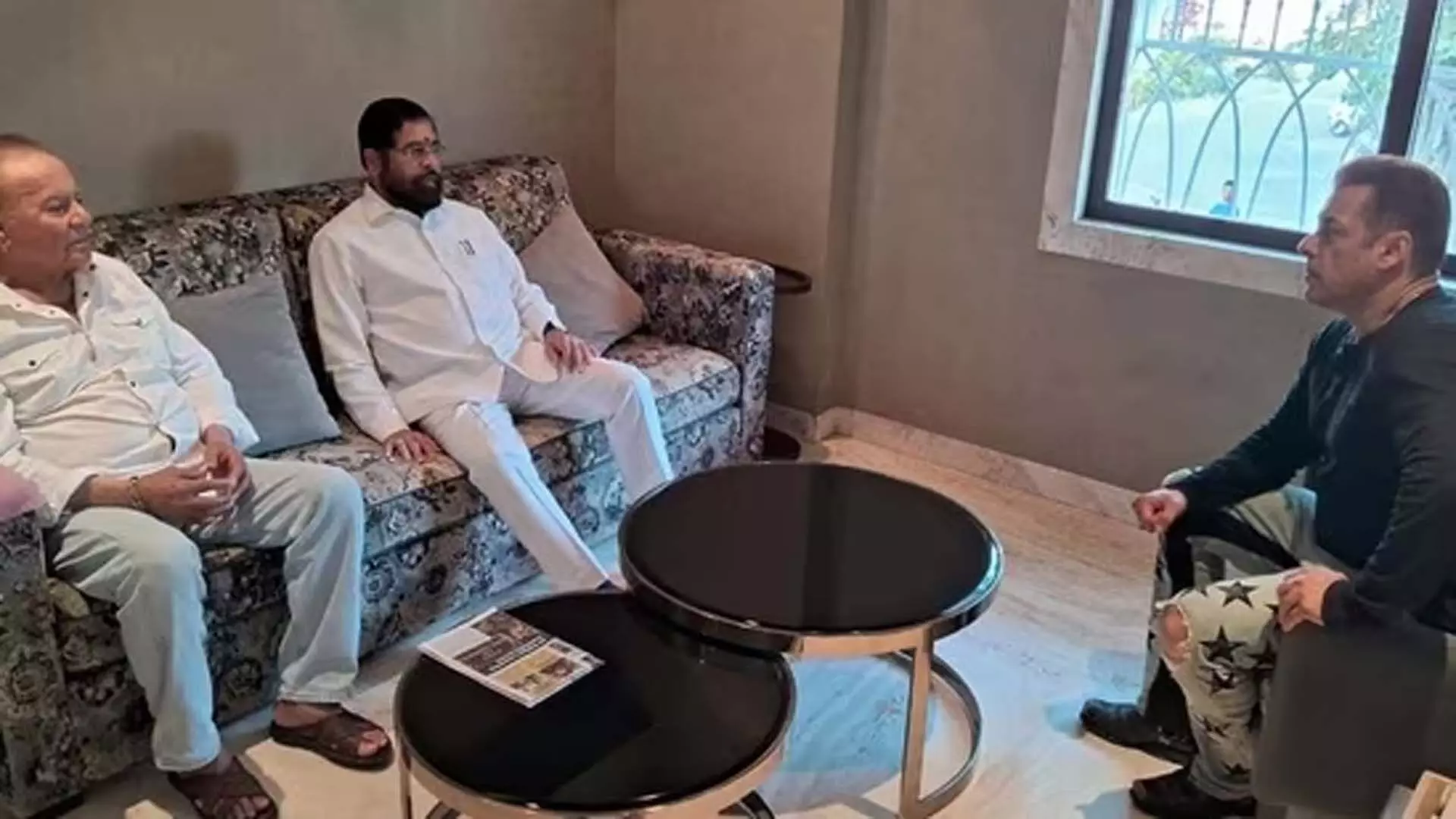 सीएम शिंदे ने सलमान के घर का दौरा किया, परिवार को सुरक्षा का आश्वासन दिया