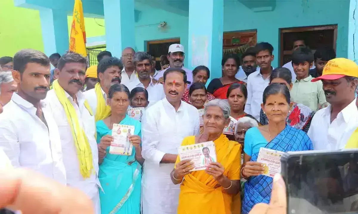कांदिकुंटा श्री सत्य साई जिले में चुनाव अभियान का नेतृत्व कर रहे हैं