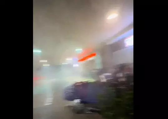मौत का तूफान, शहर में इधर-उधर भागते लोग, वीडियो