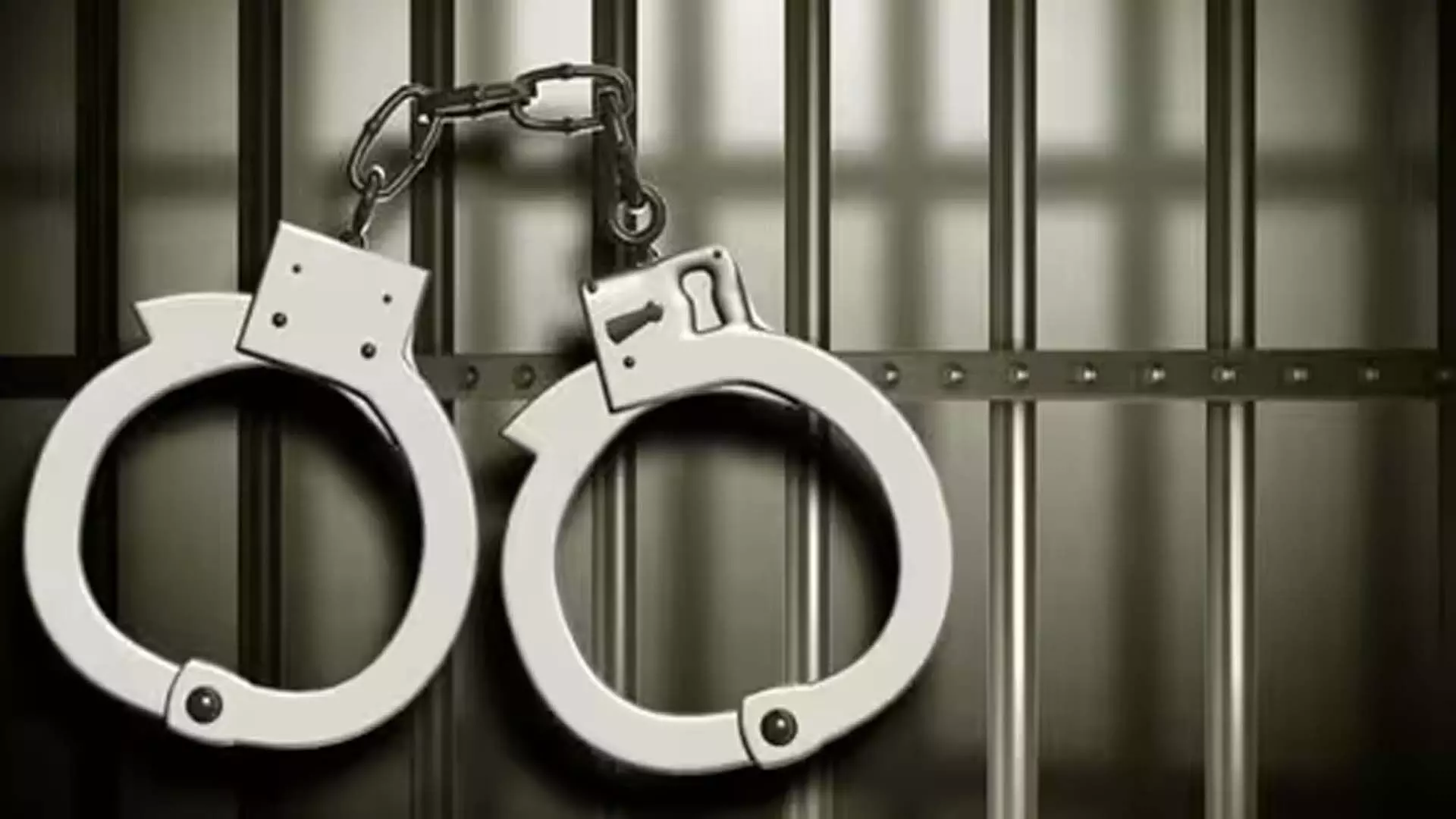 वीलॉग के लिए हवाईअड्डे के अंदर 24 घंटे रुकने का नाटक करने के आरोप में बेंगलुरु यूट्यूबर गिरफ्तार