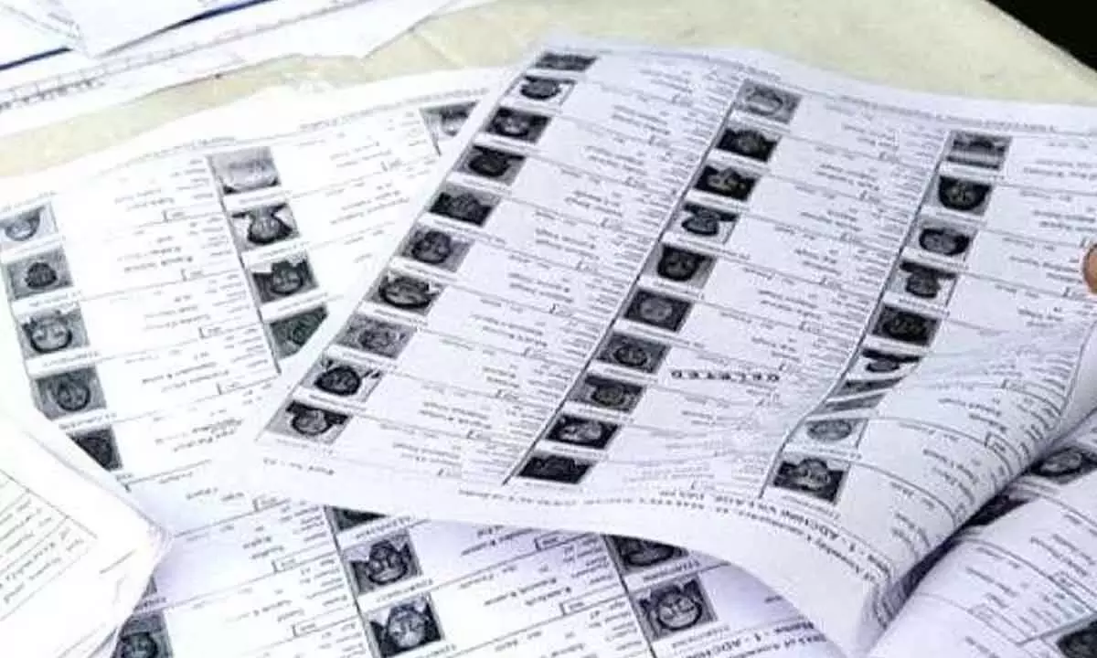 हैदराबाद में 5.41 लाख से अधिक मतदाताओं का नाम मतदाता सूची से हटा दिया गया