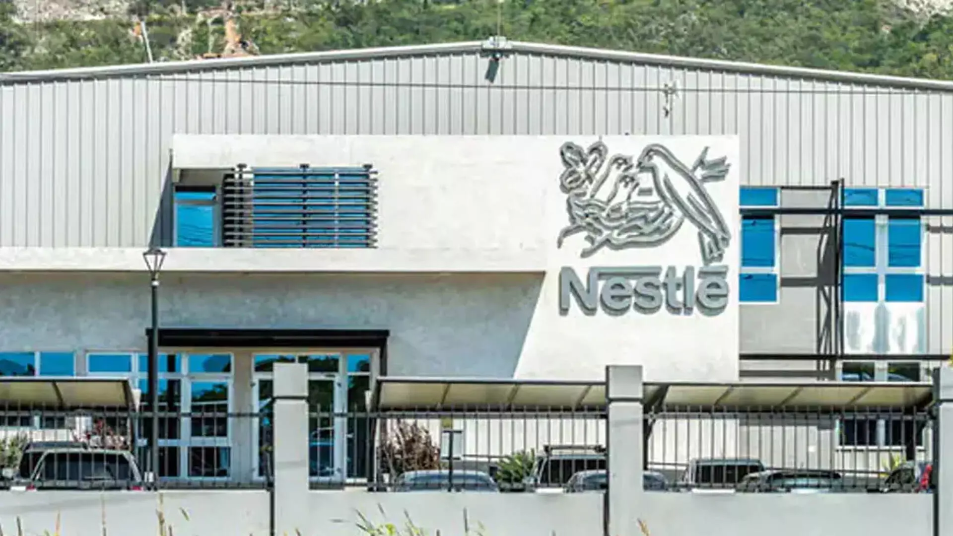 नेस्ले भारत में बिकने वाले सेरेलैक की प्रत्येक सर्विंग में 3 ग्राम मिलाती है चीनी
