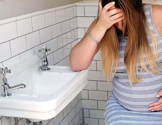 गर्भावस्था के दौरान बार बार बाथरूम आने की समस्या में करे ये उपचार