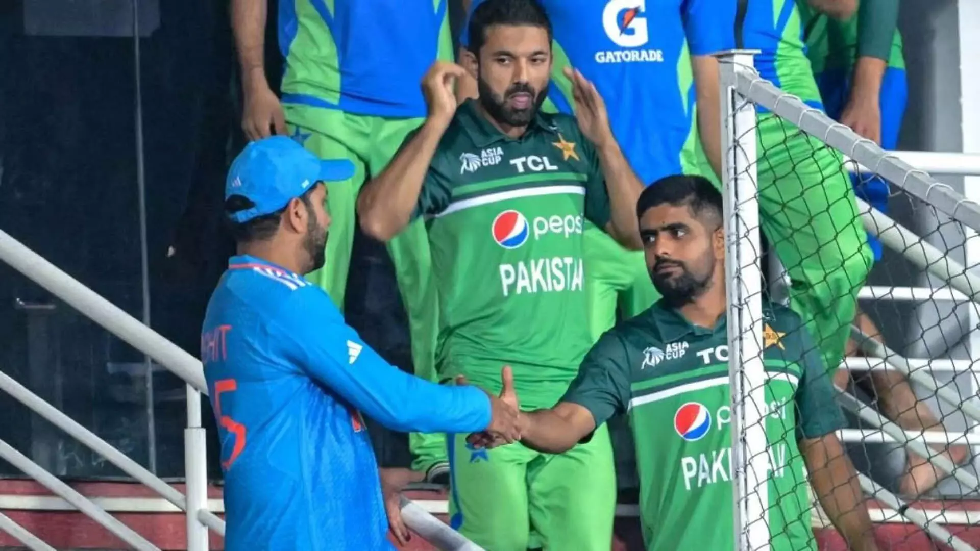 रोहित शर्मा भारत और पाकिस्तान के बीच टेस्ट क्रिकेट संबंधों को फिर से शुरू करने के लिए तैयार