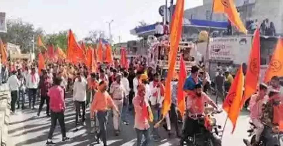 फतेहपुर और लक्ष्मणगढ़ में शाही लवाजमे के साथ निकली रैली
