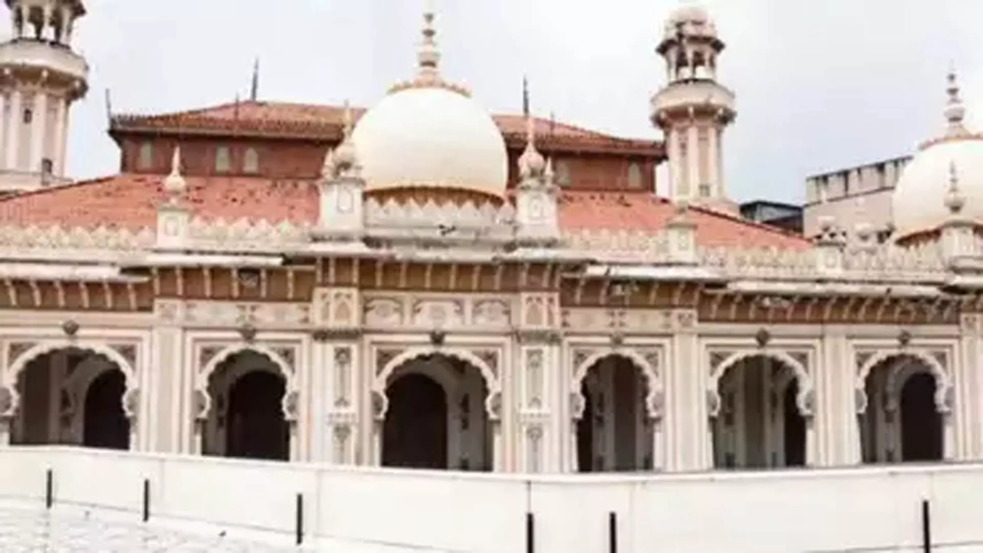 मुंबई की प्रतिष्ठित जुमा मस्जिद को पर्यटन मंत्रालय की वेबसाइट में जगह मिली