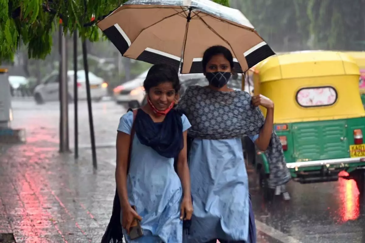 बेंगलुरु में तापमान 38.2 डिग्री सेल्सियस, 19 अप्रैल को शहर में बारिश का अनुमान