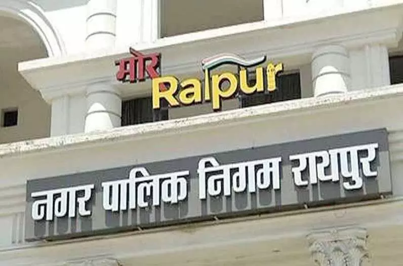 रायपुर में सड़क किनारे खड़ी कंडम गाड़ियों को जब्त करेगी निगम की टीम