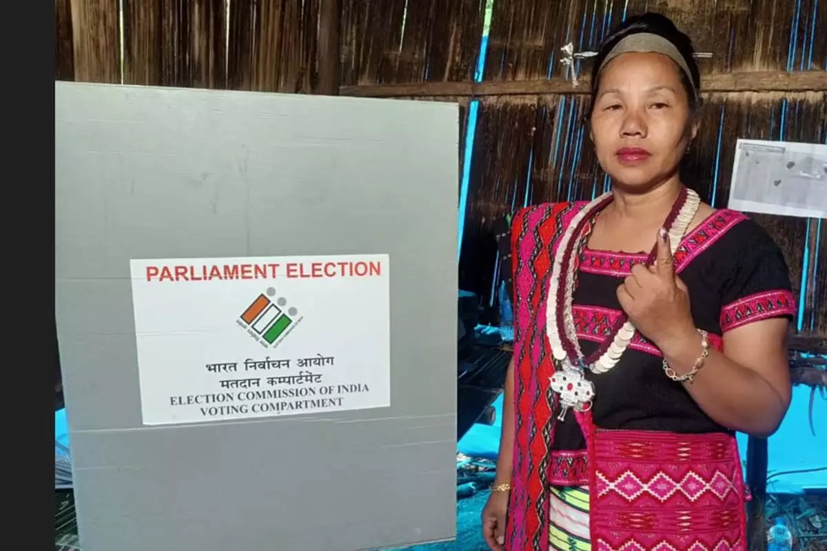 चीन की सीमा से लगे सुदूर अरुणाचल प्रदेश जिले में अकेले मतदाता ने वोट डाला