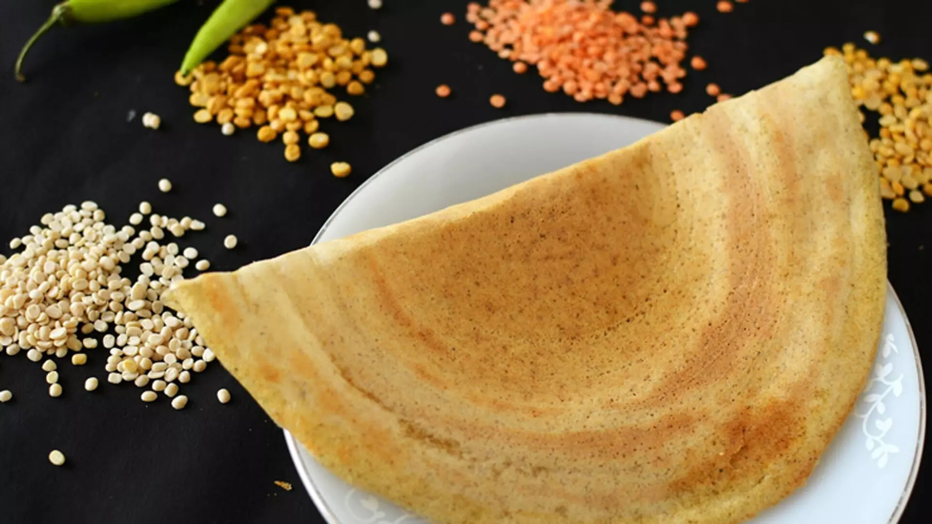 घर पर स्वस्थ नाश्ता डिश बाजरा डोसा