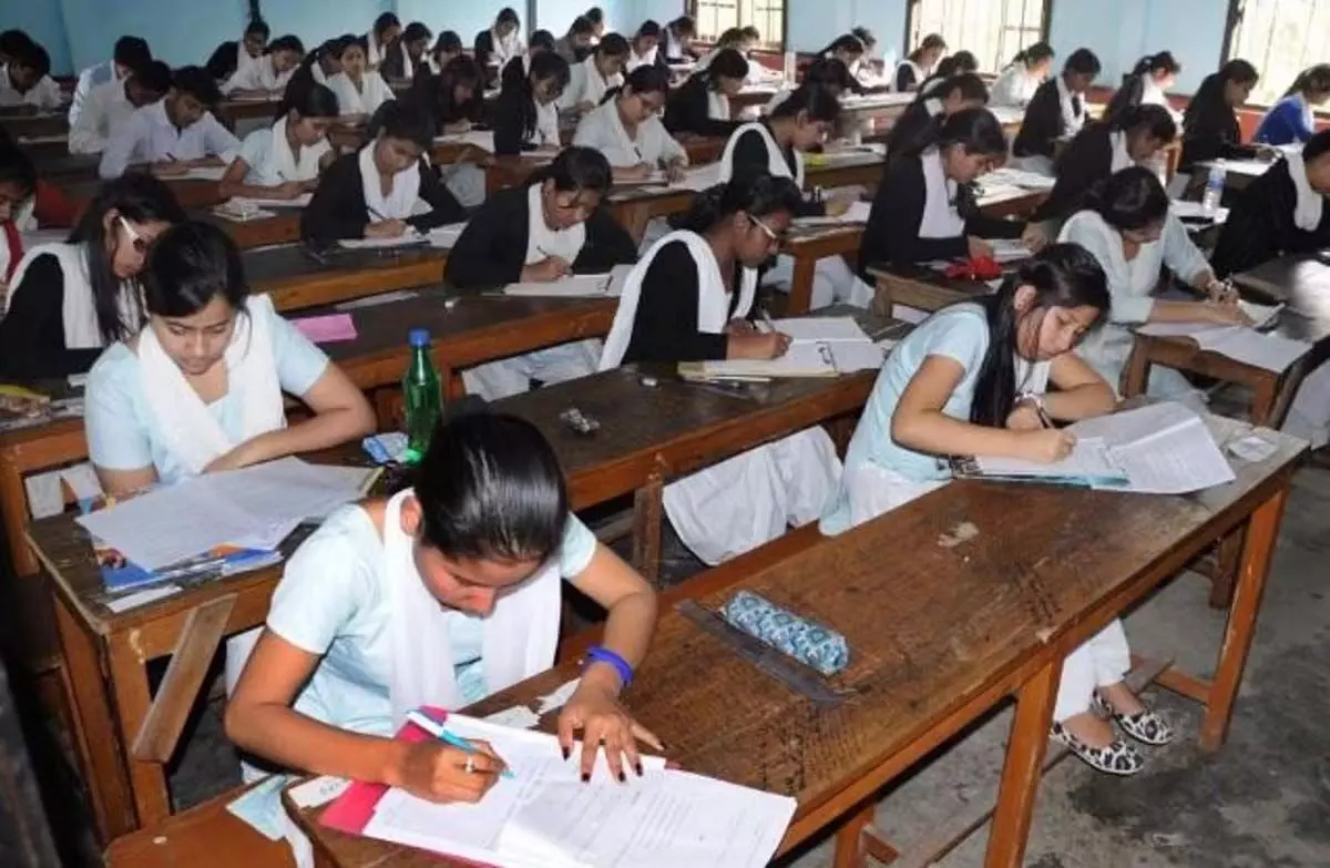 हाई स्कूल लीविंग सर्टिफिकेट एचएसएलसी परीक्षा में लखीमपुर में 13,623 छात्र 79.20% के साथ उत्तीर्ण