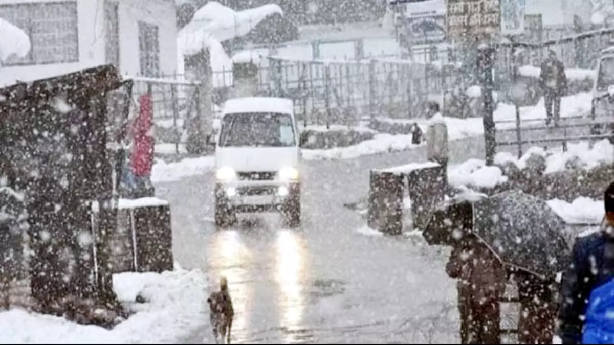 Shimla : मौसम विज्ञान केंद्र ने 22 और 23 अप्रैल के लिए बारिश बर्फबारी का यलो अलर्ट जारी