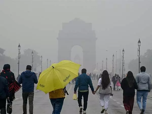 दिल्ली-एनसीआर में हल्की से मध्यम तीव्रता की बारिश होने की संभावना