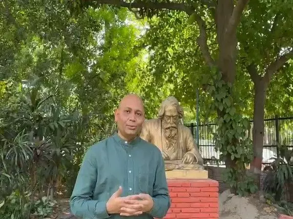 54वें पृथ्वी दिवस पर, भारतीय कवि-राजनयिक अभय के के पृथ्वी गान का 160 भाषाओं में अनुवाद किया गया