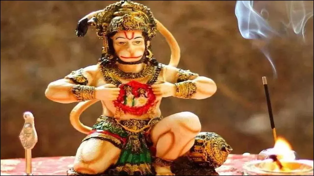 हनुमान जी की पूजा के समय जरुर करें राम चालीसा का पाठ, सभी संकटों से मिलेगी निजात
