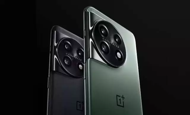 OnePlus 11 पर मिल रही खास डील, जानिए स्पेसिफिकेशन