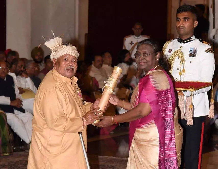बस्तर के हेमचंद मांझी को पद्मश्री पुरस्कार, मुख्यमंत्री विष्णुदेव साय ने दी शुभकामनाएं