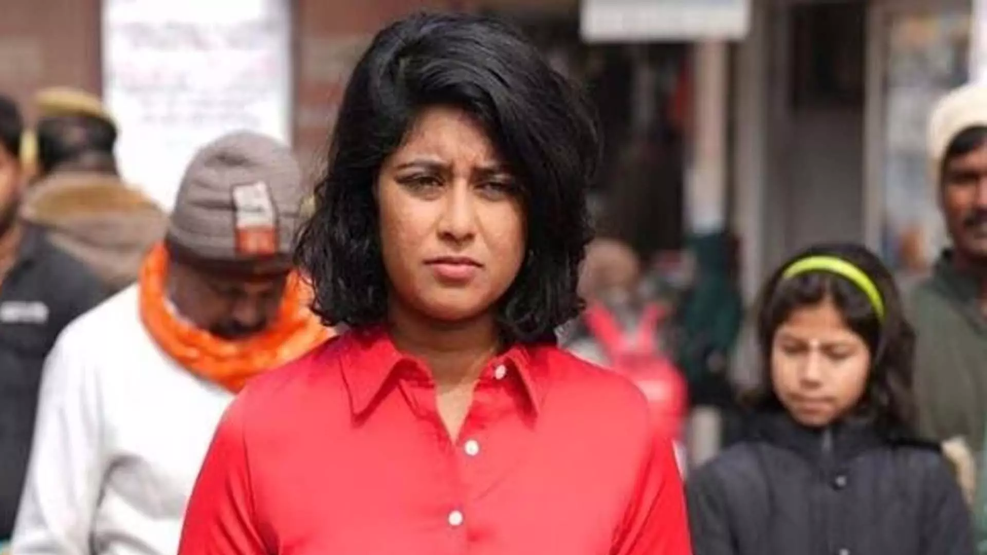ऑस्ट्रेलियाई पत्रकार ने वीज़ा नियमों का किया उल्लंघनअधिकारियों ने भारत छोड़ने के लिए किया मजबूर