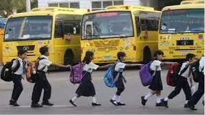 नोएडा-ग्रेनो में 267 स्कूल बसें चलाने पर रोक लगाई