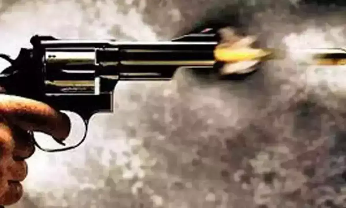 भद्राचलम में सीआरपीएफ कैंप में बंदूक से गोली चलने से डीएसपी की मौत
