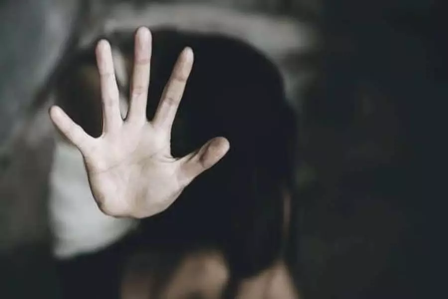 12 वर्षीय लड़की के साथ बलात्कार और हत्या, अर्ध-नग्न क्षत-विक्षत शव मिला