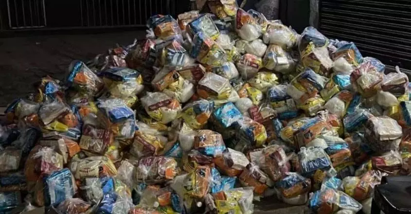 वायनाड में आवश्यक वस्तुओं से भरी 1500 से अधिक किटें जब्त की गईं