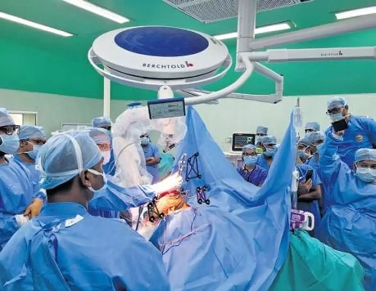 एसयूएम अस्पताल ने पहला हैप्लोआइडेंटिकल एचएससीटी आयोजित किया