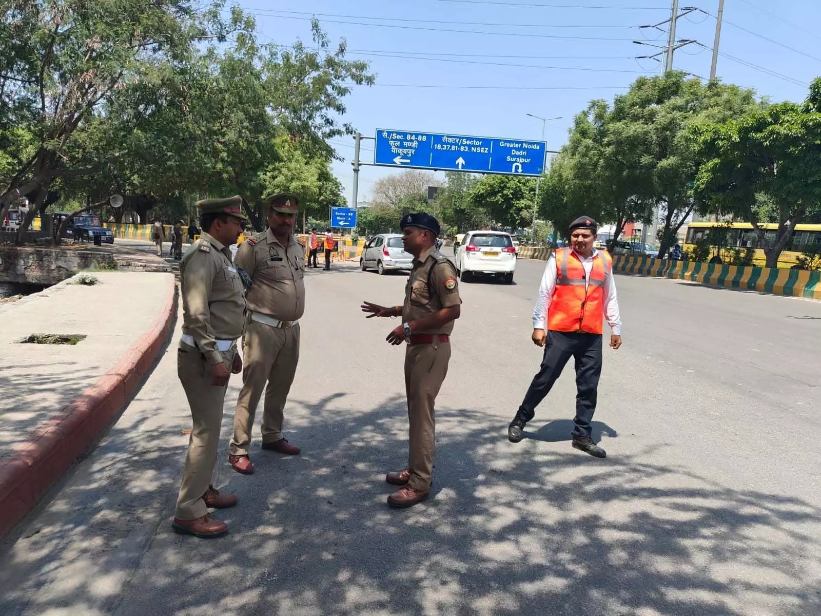 चुनाव के मद्देनजर सुरक्षा के चाक-चौबंद इंतजाम, 11 हजार पुलिसकर्मी तैनात