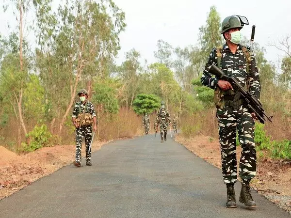 भारतीय सेना, पुलिस ने उरी में संयुक्त अभियान शुरू किया, एक पकड़ाया