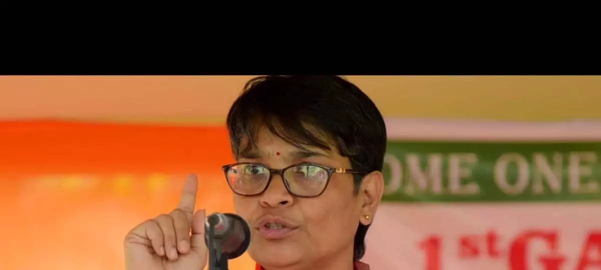 कांग्रेस प्रत्याशी मीरा बारठाकुर गोस्वामी ने की बीजेपी की आलोचना