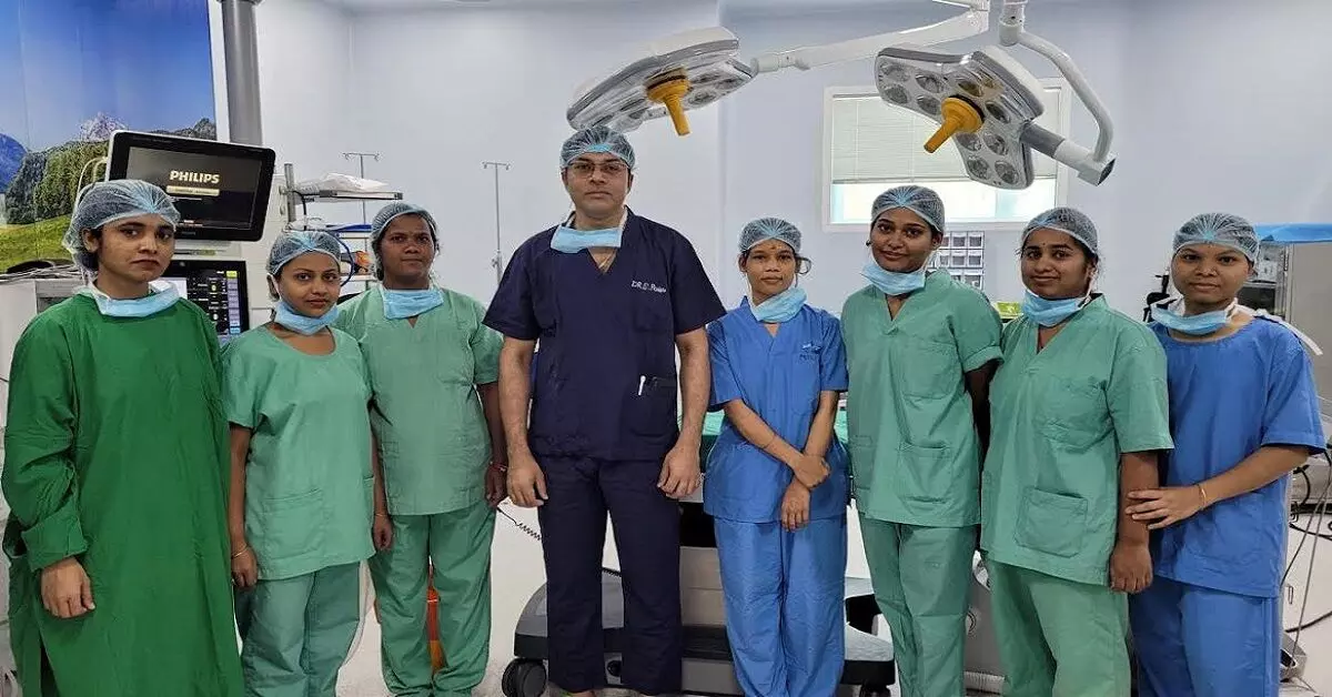 ब्रेकथ्रू सर्जरी: KIMS टीम ने छाती को खोले बिना 2 किलो के डायाफ्रामिक ट्यूमर को सफलतापूर्वक हटाया