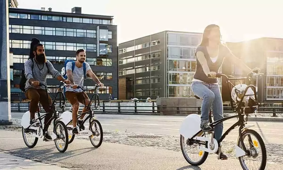 शहर के साइकिल प्रेमी चाहते हैं कि सरकार टिकाऊ गतिशीलता को बढ़ावा दे