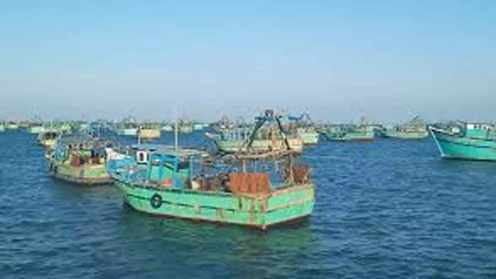 एसएल हिरासत में लिए गए 24 मछुआरों को वापस भेजा