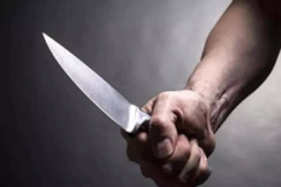 कोझिकोड में ऑटो चालक की चाकू मारकर हत्या कर दी