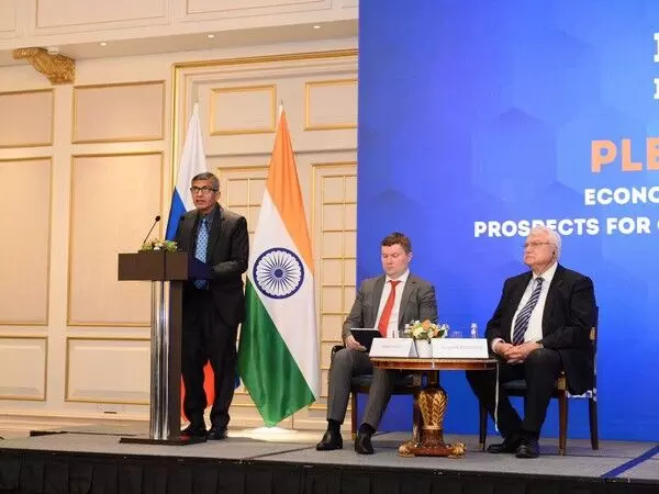 भारतीय अधिकारी, रूसी उप मंत्री भारत-रूस निवेश मंच में शामिल हुए