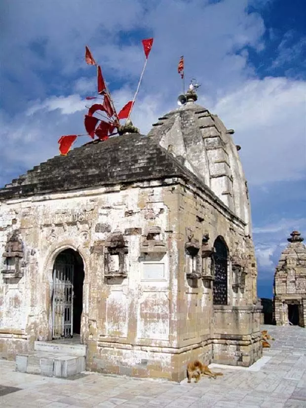 ट्रैकिंग हेरिटेज आशापुरी मंदिर, दूर-दूर से भक्तों को आकर्षित करने वाला मंदिर