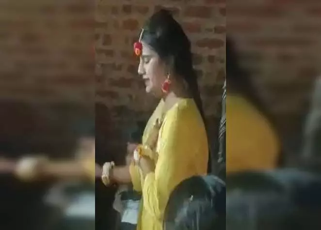 मौत का LIVE वीडियो, बहन की शादी में डांस करते समय लड़की की मौत