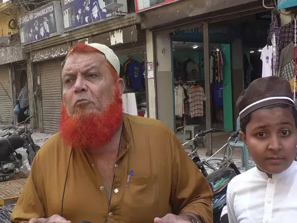 पाकिस्तान की आसमान छूती महंगाई ने आम जनता के लिए भोजन को अप्रभावी बना दिया