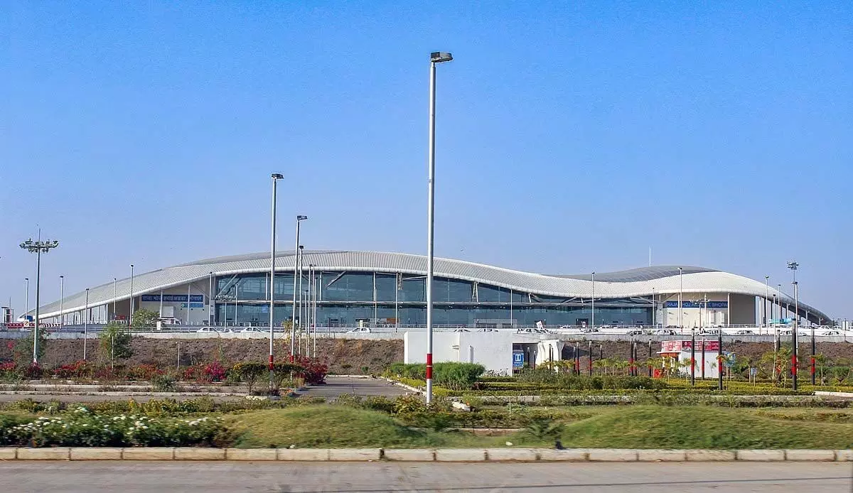 भोपाल एयरपोर्ट को मिली बम से उड़ाने की धमकी, FIR दर्ज