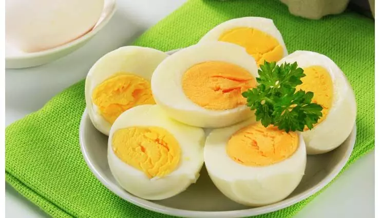 पोषक तत्वों से भरपूर हैं उबला अंडा, जानें इसके सेवन से मिलने वाले फायदे