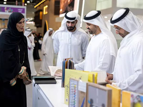 यूएई: 33वां अबू धाबी अंतर्राष्ट्रीय पुस्तक मेला प्रस्तुत करता है व्यापक सांस्कृतिक कार्यक्रम