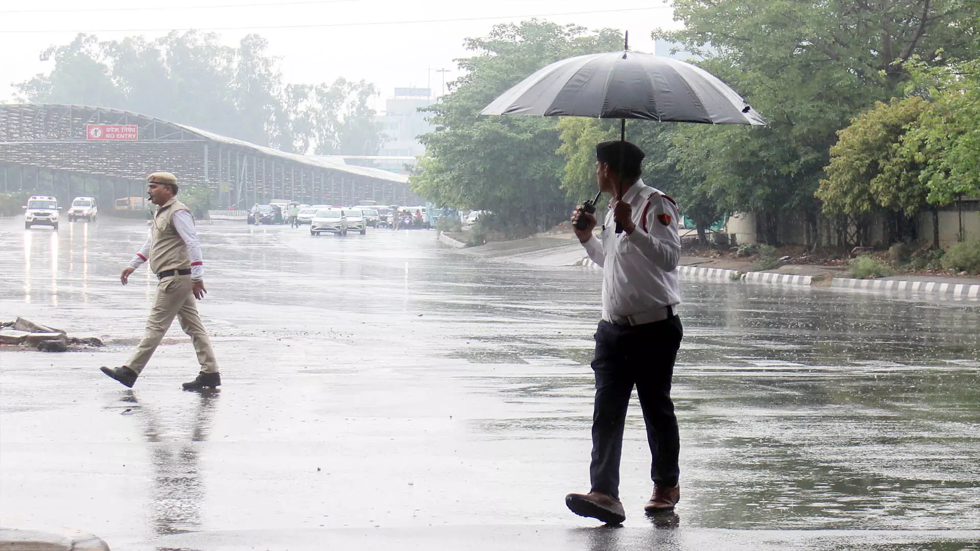 Weather : मौसम विभाग के अनुसार सात मई से हो सकती है बारिश, लखनऊ में पारा 40 पार